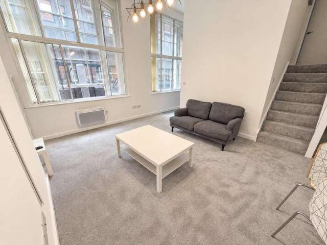 2 bed flat to rent