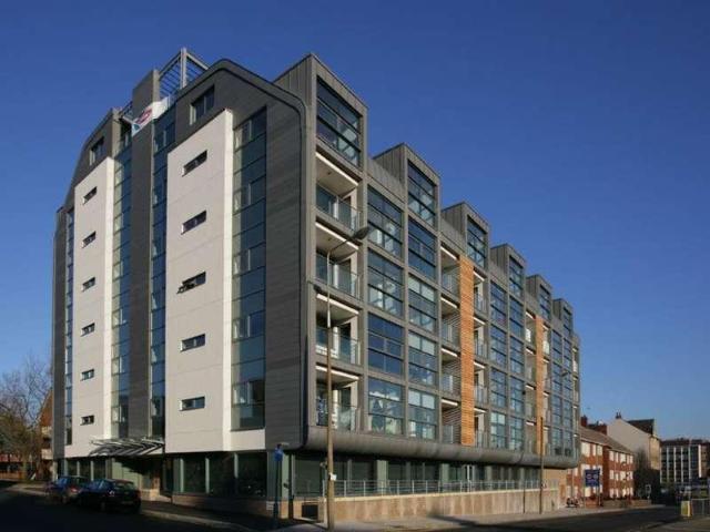 2 bed flat to rent