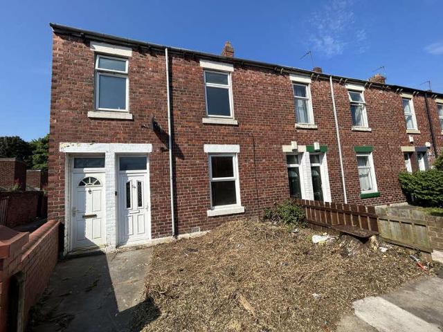2 bed flat to rent