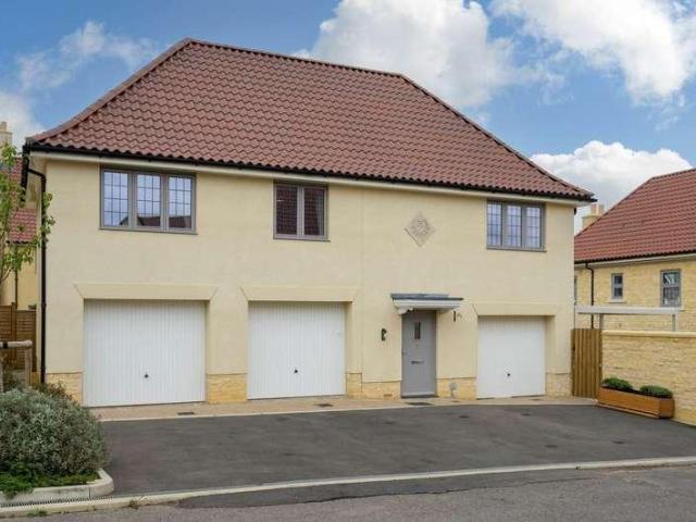2 bed flat to rent