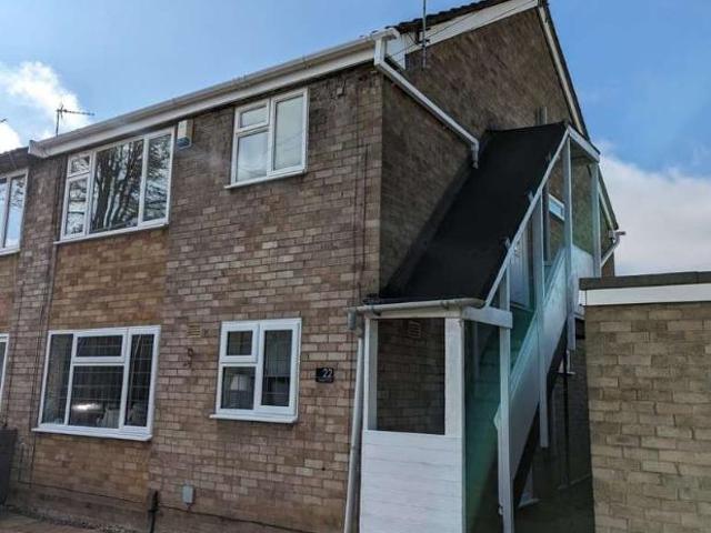 2 bed flat to rent