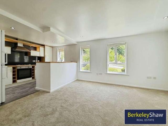 2 bed flat to rent