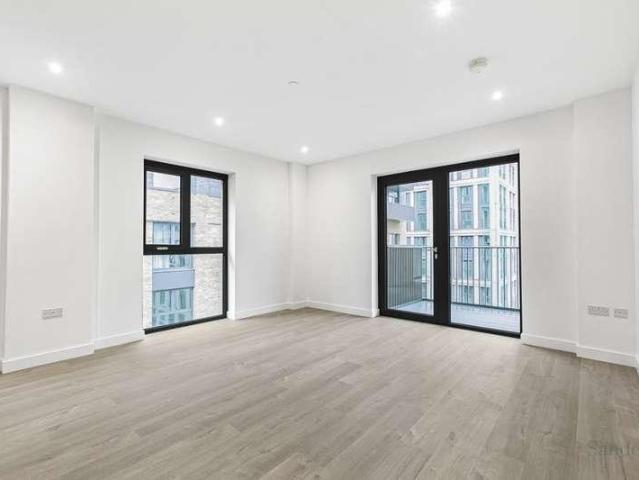 2 bed flat to rent