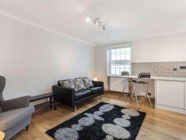 2 bed flat to rent