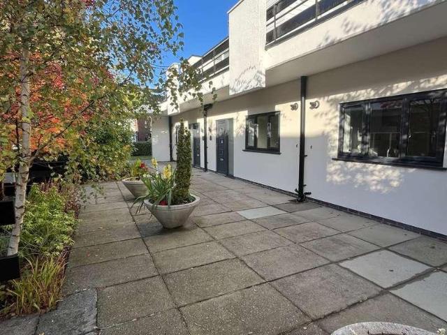 2 bed flat to rent