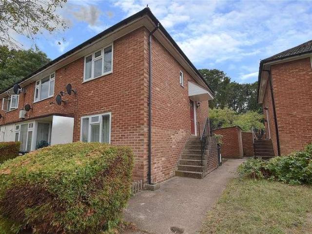2 bed flat to rent