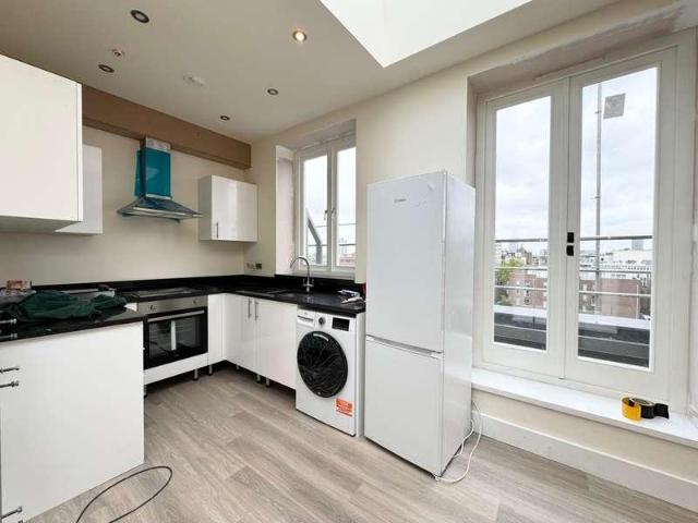2 bed flat to rent