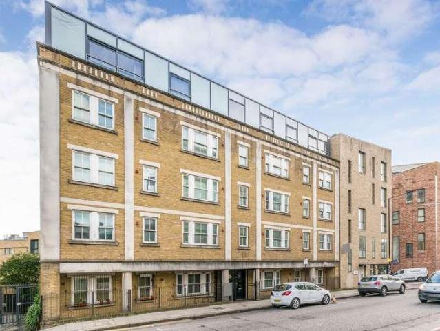 2 bed flat to rent