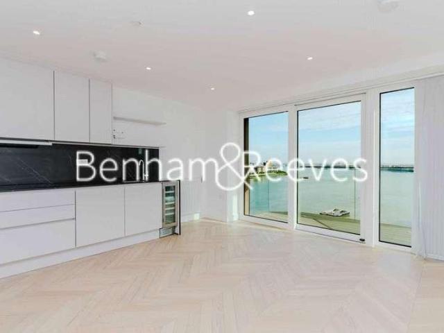 2 bed flat to rent
