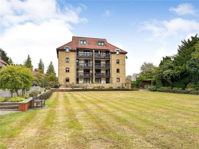 2 bed flat to rent