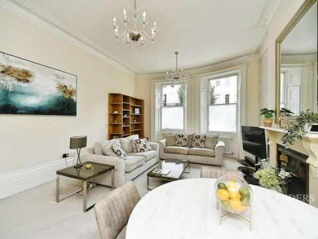 2 bed flat to rent