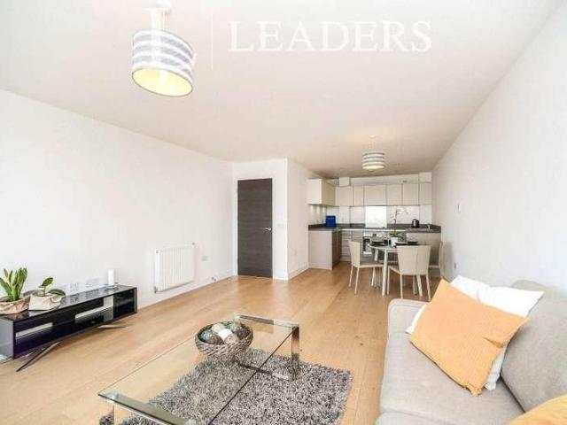 2 bed flat to rent