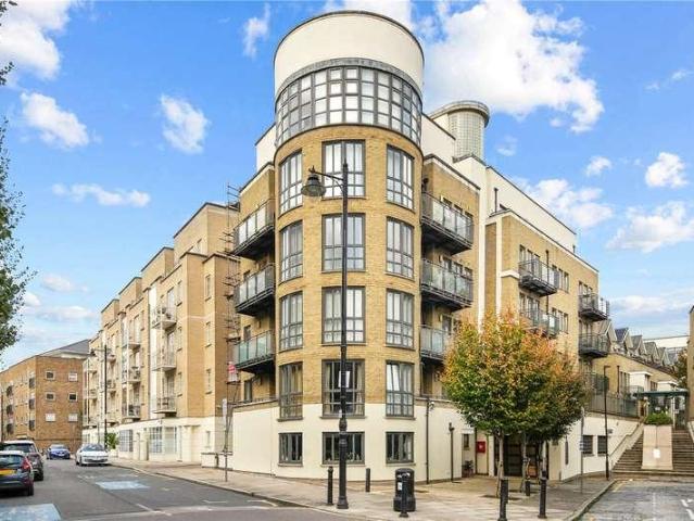 2 bed flat to rent