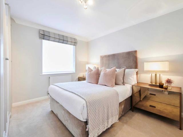 2 bed flat to rent