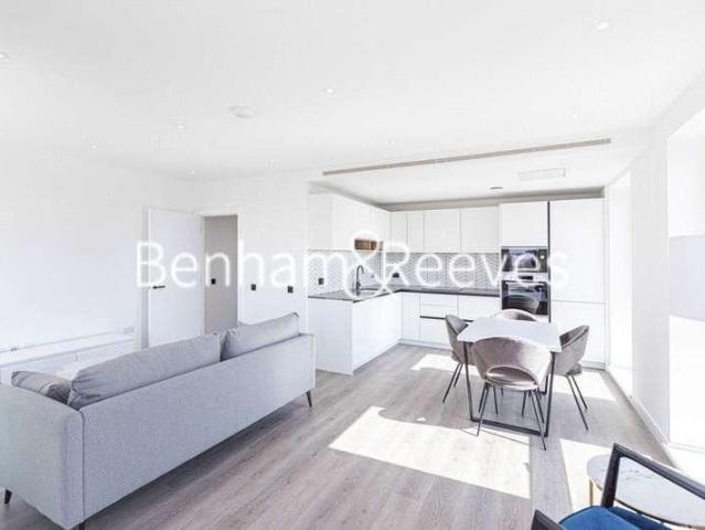 2 bed flat to rent