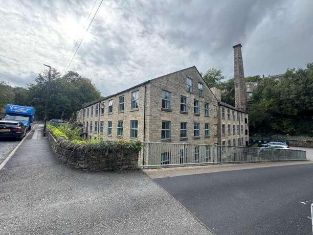 2 bed flat to rent
