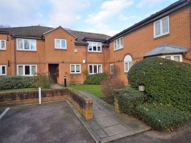2 bed flat to rent