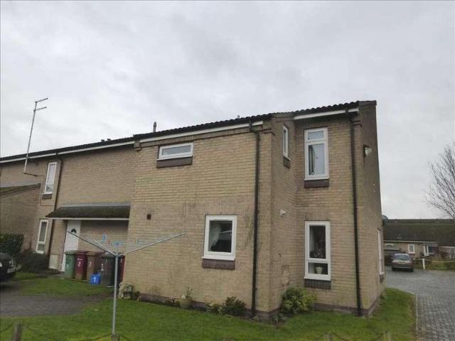 2 bed flat to rent