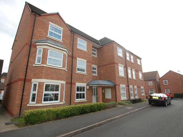2 bed flat to rent
