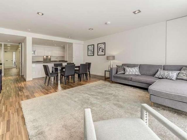 2 bed flat to rent