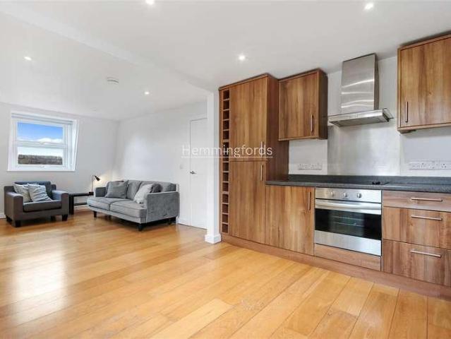 2 bed flat to rent