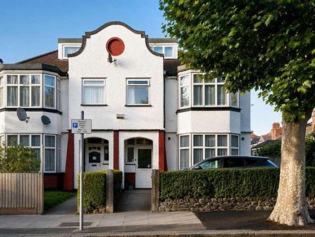 2 bed flat to rent