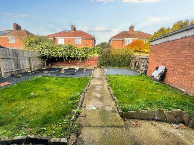 2 bed flat to rent