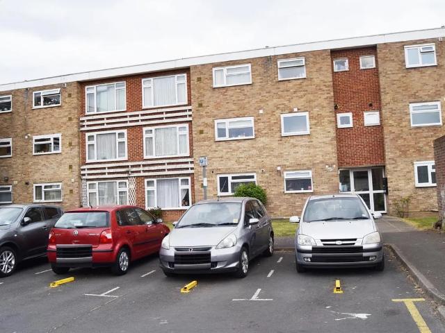 2 bed flat to rent