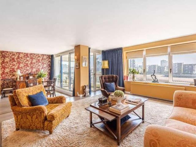 2 bed flat to rent
