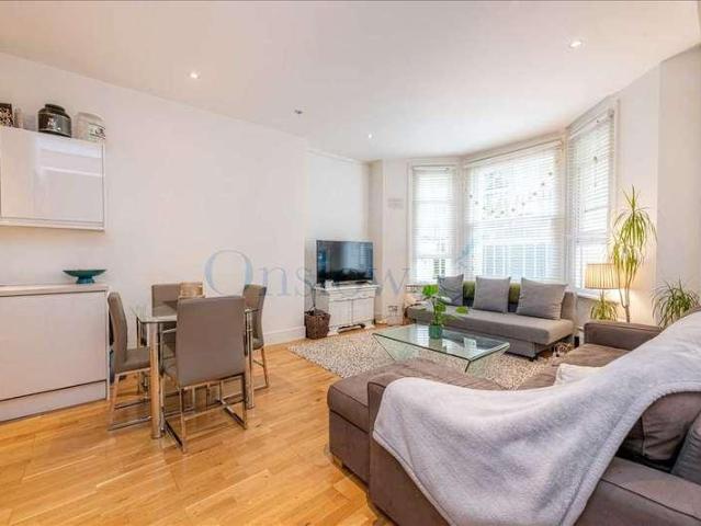 2 bed flat to rent