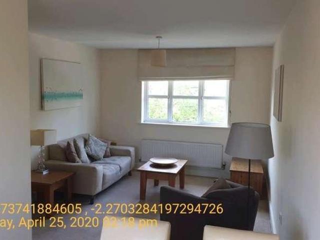 2 bed flat to rent