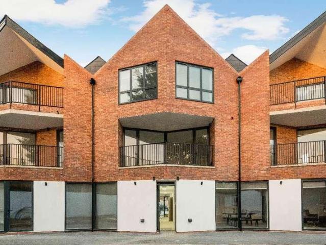 2 bed flat to rent