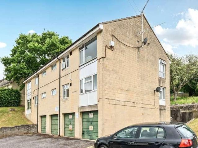 2 bed flat to rent