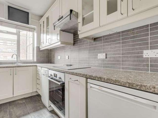 2 bed flat to rent
