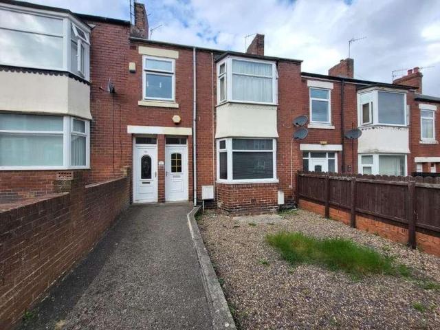 2 bed flat to rent