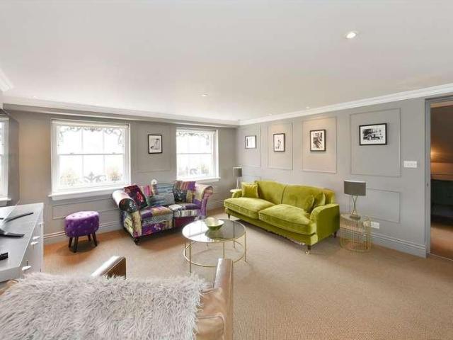 2 bed flat to rent