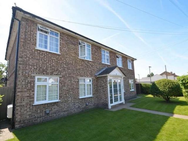 2 bed flat to rent