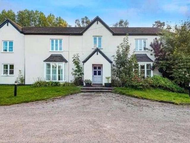 2 bed flat to rent