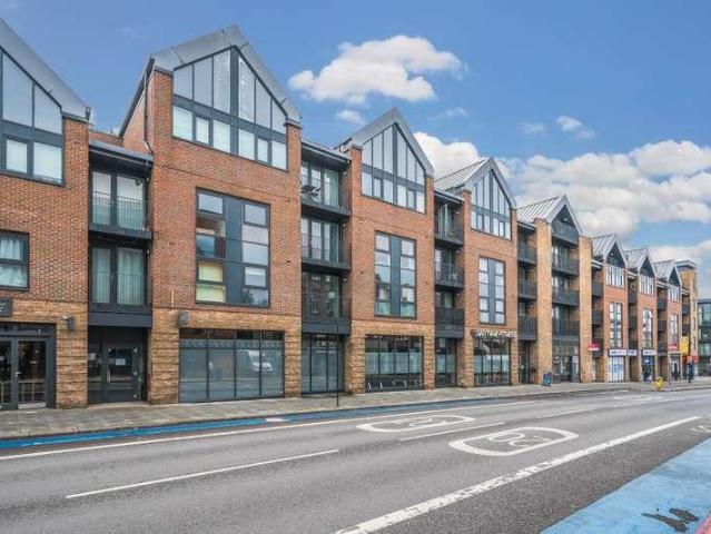 2 bed flat to rent