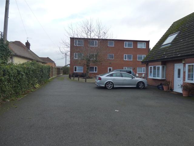 2 bed flat to rent in Jill lain Court, Stapleford. NG9 7JN