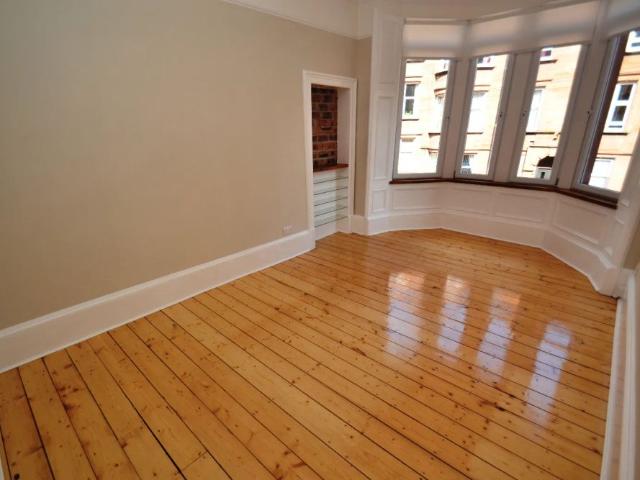 2 bed flat to rent in Mount Stuart Street, Glasgow, G41