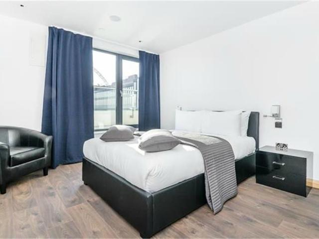 2 bed flat to rent in Pinnacle Tower, Fulton Road, Wembley Park | Daniels Estate Agents