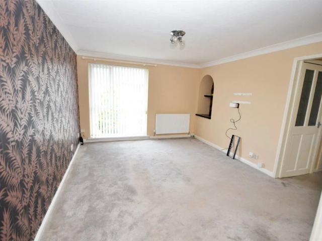 2 bed flat to rent in Ripon Square, Fellgate, Jarrow, NE32