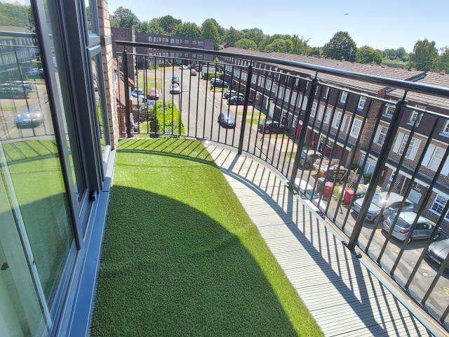 2 Bed Flat, Trevithick, SL1 Windsor Road, Slough