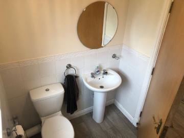 2 Bed Flat, Victoria Court, LE5