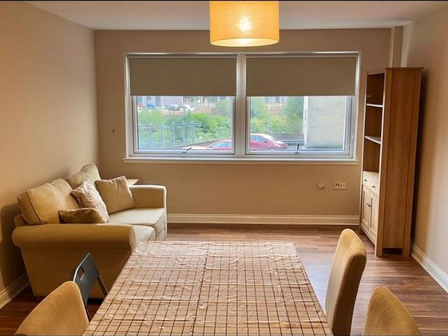 2 Bed Flat, Victoria Road, G42