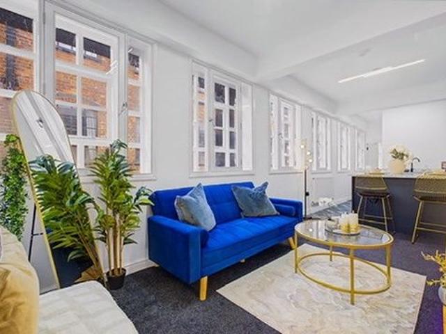 2 Bed Flat, Vittoria Street, B1