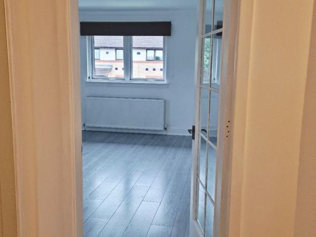 2 Bed Flat, Westcastle Gardens, G45
