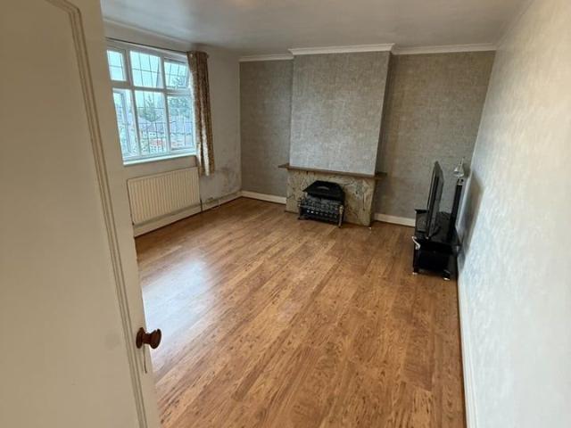 2 Bed Flat, Windermere Avenue, HA9