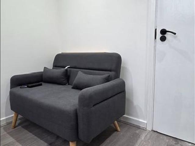 2 Bed Flat, Wortley Lodge, LS12